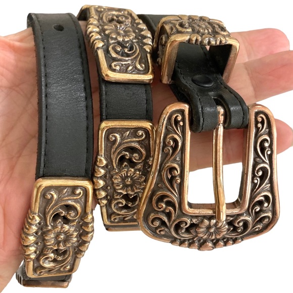 Justin Boots Accessories - Vintage JUSTIN Black Cowhide Leather Western Concho Belt 90s Y2K